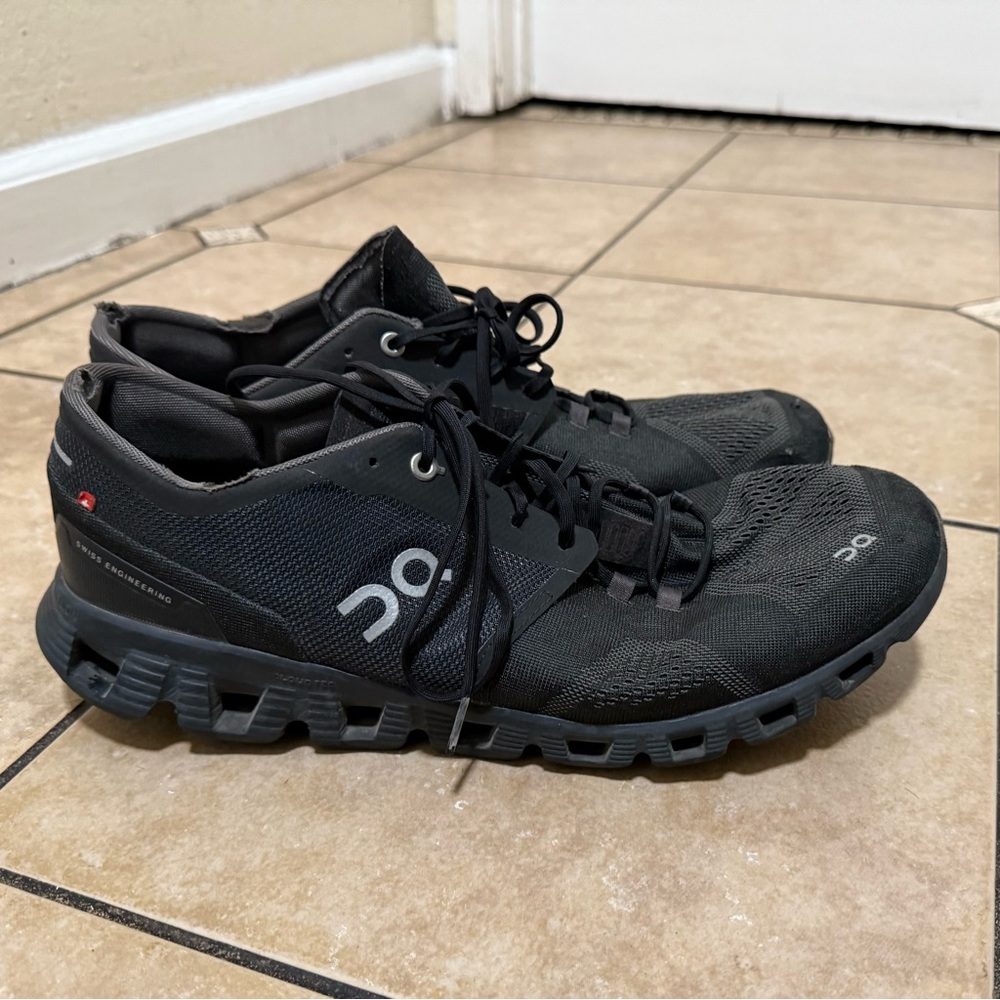 Men’s ON Cloud running shoes